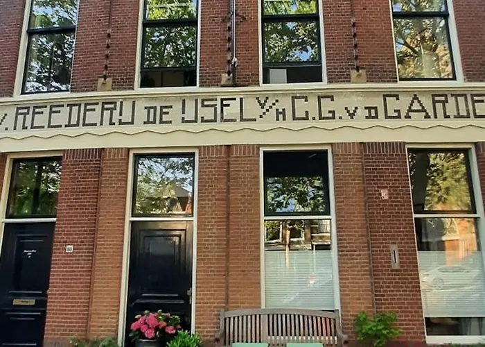 Logies Reederij De Ijsel Pensión